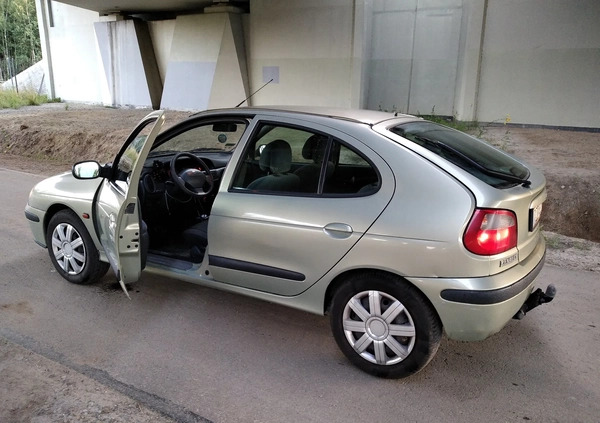 Renault Megane cena 3790 przebieg: 230000, rok produkcji 2002 z Rzeszów małe 301